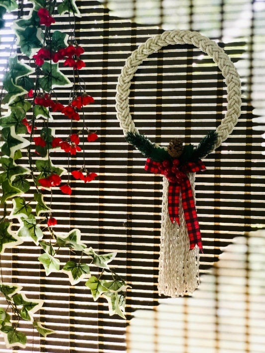 Macrame christmas wreath
