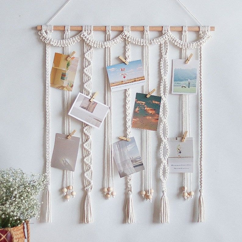 Macrame Photo Display Wall Hanger