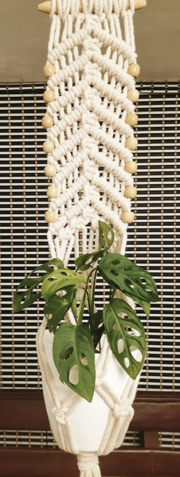 macrame single pot plant hanger