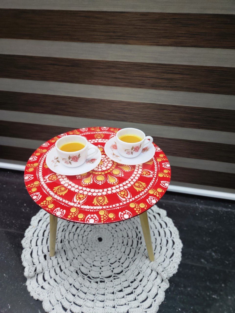 Red Mandala cofee Stool