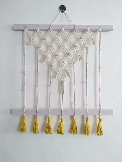 Macrame Photo Display Wall Hanger